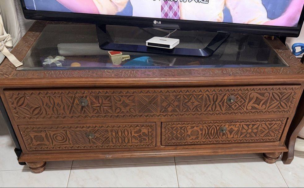 Solid wood sofa (Category: TV Consoles) located in Singapore. Submitted by tiana.lim (Listing ID 1451239042, Image 1). Description: Arrange own transportation .