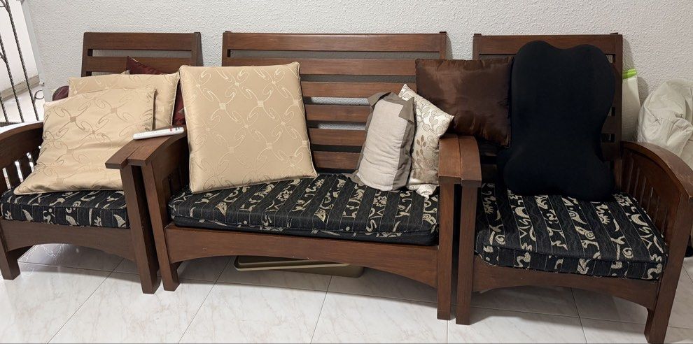 Solid wood sofa (Category: TV Consoles) located in Singapore. Submitted by tiana.lim (Listing ID 1451239042, Image 2). Description: Arrange own transportation .