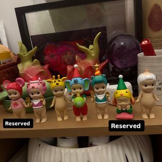 (Category: ) located in . Submitted by fartsyart (Listing ID 1451251649, Image 1). Description: .
