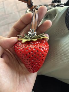 (Category: ) located in . Submitted by vk_89mks (Listing ID 1451292260, Image 1). Description: .