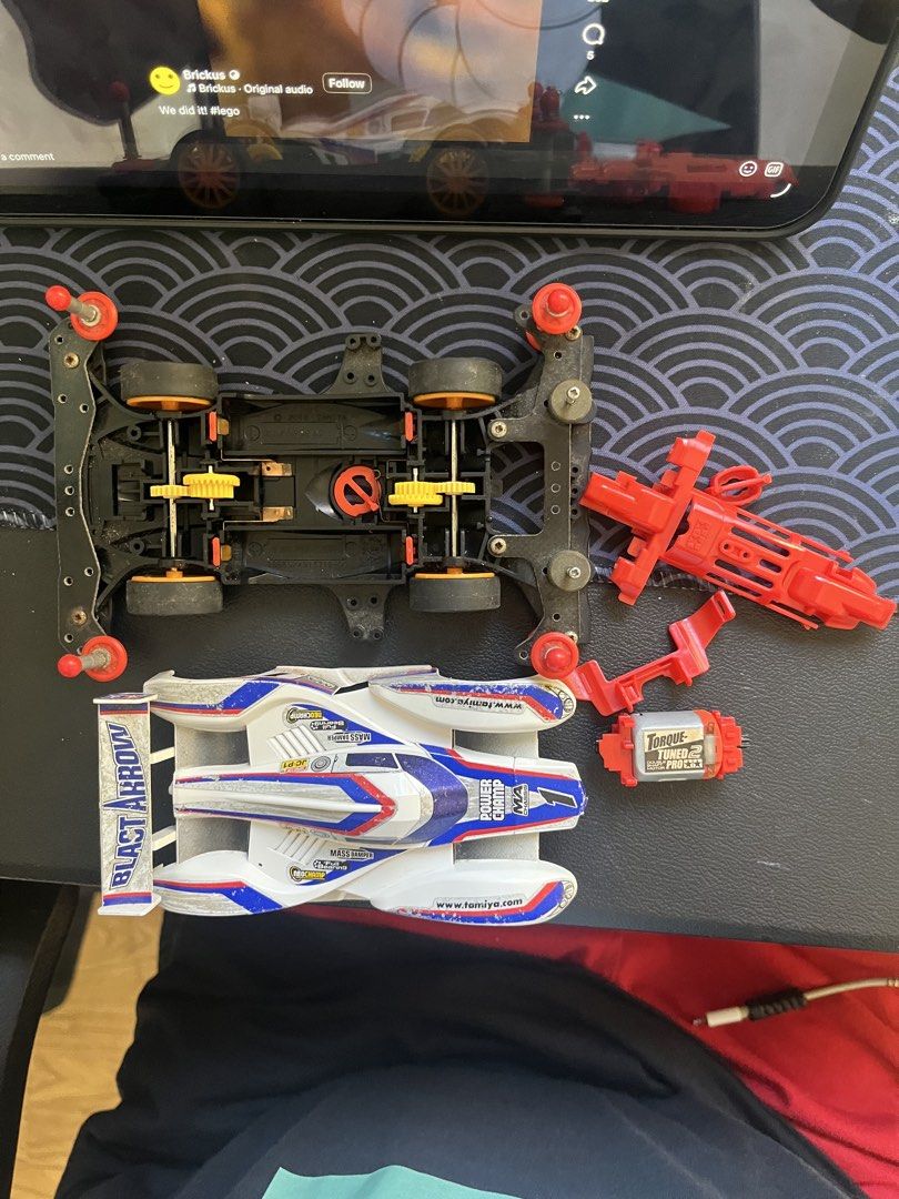 Tamiya Mini 4WD Blast Arrow MA Power Champ (Category: Remote Control Toys) located in Santa Rosa. Submitted by juugalilim19414 (Listing ID 1451207384, Image 3). Description: Havent used it sa tracks. Naka stock lang assembled only havent raced it. - Tamiya Mini 4WD Blast Arrow - MA Power Champ version - Includes chassis, body, and motor - Comes with extra red parts - Body has some dust - Perfect for collectors and hobbyists - Ready for building o