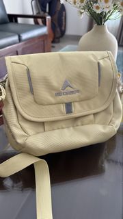 (Kategori: ) berada di . Dikirim oleh isilemari25 (ID iklan 1451191436, Gambar 1). Deskripsi: .