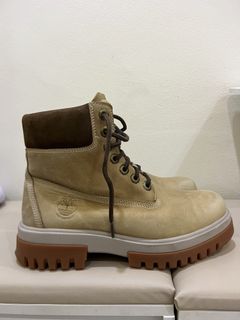 (Category: ) located in . Submitted by preloved.qau (Listing ID 1451142157, Image 1). Description: .