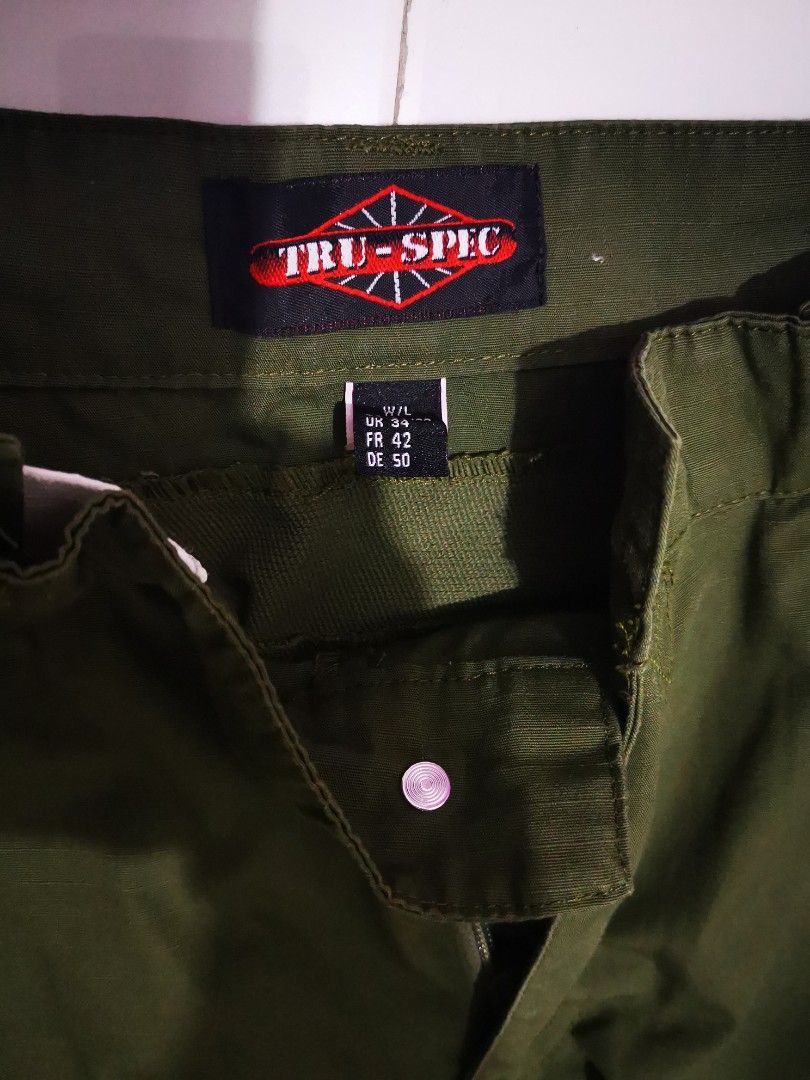 TRU-SPEC tactical Pants camo camouflage (Category: Jeans) located in Makati City. Submitted by bimmeup (Listing ID 1451159785, Image 1). Description: New no tags Size 32-34 Expandable waist Lots of pockets and side air vents with zipper 2500+sf or p-up okay See details on pics Negotiable..