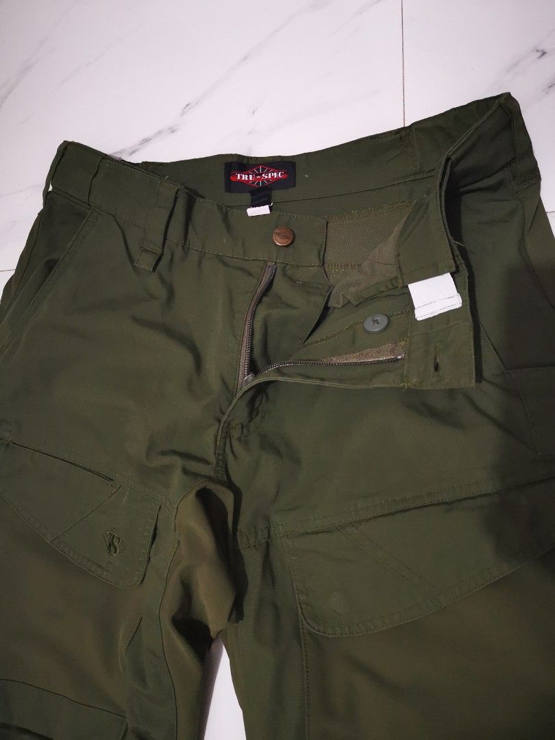 TRU-SPEC tactical Pants camo camouflage (Category: Jeans) located in Makati City. Submitted by bimmeup (Listing ID 1451159785, Image 2). Description: New no tags Size 32-34 Expandable waist Lots of pockets and side air vents with zipper 2500+sf or p-up okay See details on pics Negotiable..