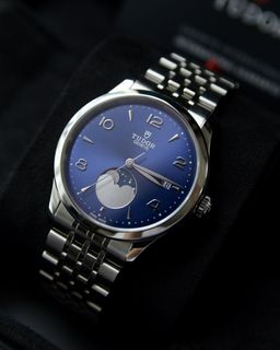 (Category: ) located in . Submitted by watchcollective.ph (Listing ID 1451276706, Image 1). Description: .