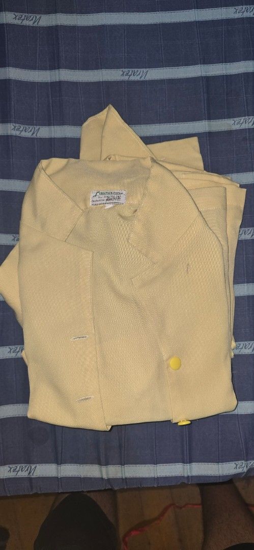 UST COMMERCE UNIFORM (Category: Sets or Coordinates) located in Baguio. Submitted by james_art01 (Listing ID 1451214851, Image 1). Description: UST COMMERCE UNIFORM - Selling this uniform since my niece had already graduated. Nakatambak na lang sa cabinet and I need to free up space since I will be moving to other country - Blazer (Medium-200) - 2 Blouse (Large-300 each) - 2 Skirt (Large-300 each) Take all for 1400.
