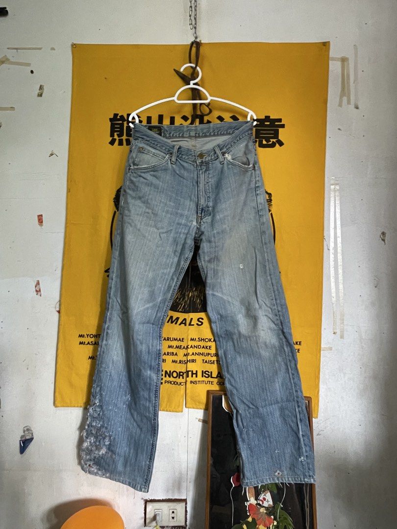 Vintage 80s Lee Riders Jeans (Category: Jeans) located in Malaybalay. Submitted by mo0rph (Listing ID 1451159361, Image 1). Description: 30waist 36 length Repaired distressed Add sf Mindanao gcash to maribank.