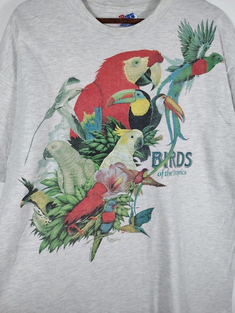 Vintage Habitat Birds Of Tropics T-shirt #used#bundle#thrift#preloved#rare#vtg#vintage#designer#streetwear#luxury#70s#80s#90s#2000s#y2k#band#art#music#cartoon#movie#anime#games#skate#surf#racing#casual#mods#outdoor#techwear#sportswear (Category: Tshirts & Polo Shirts) located in Johor Bahru. Submitted by mrs_orange (Listing ID 1451276562, Image 1). Description: - Measurement Details- Chest : 24" Lenght : 30 1/2" Material: Mix Cotton (99/1) Made i