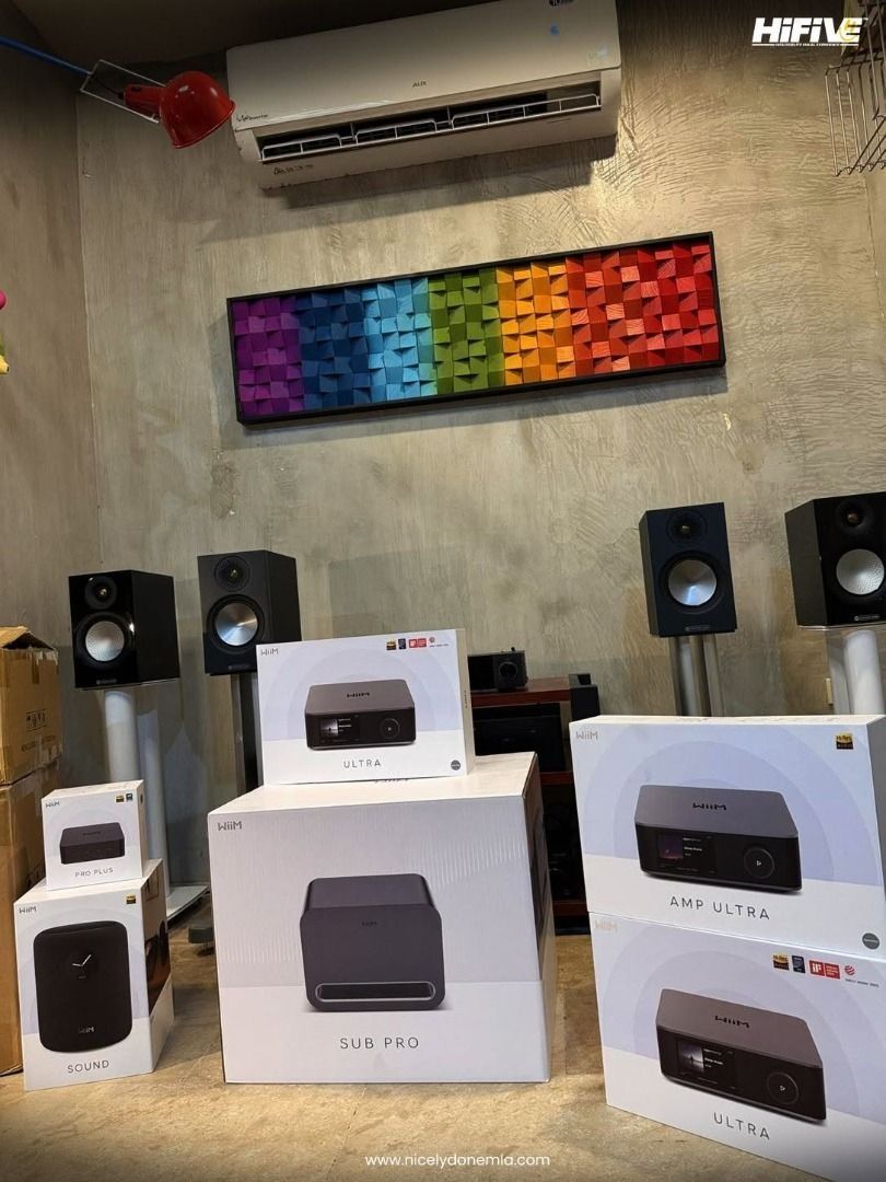 Wiim Sub Pro Wireless Powered Subwoofer (Category: Soundbars, Speakers & Amplifiers) located in Quezon City. Submitted by nicelydonemla168 (Listing ID 1451157022, Image 3). Description: 🎯 The WiiM Lineup is Finally Complete. WiiM Amp Ultra — Your streaming brain 🧠📱. All-in-one amplification + streaming + multi-room audio 🎵. WiiM Sub Pro 8" — The bass your system has been waiting for 💪🌊. 250W of controlled, room-filling low end 🔊. WiiM Wire