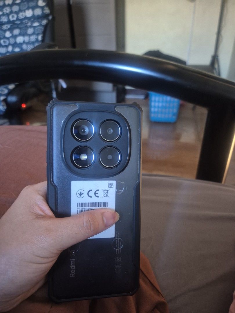 Xiaomi Redmi Note 14 Pro 5G 512gb (Category: Xiaomi) located in Legazpi City. Submitted by dianimperia.star (Listing ID 1451211500, Image 2). Description: - Xiaomi Redmi 14 pro 5g - Color: Black - Features a quad camera setup - Comes with a protective case - Good as new Used as service phone slightly negotiable sa sure buyer!.