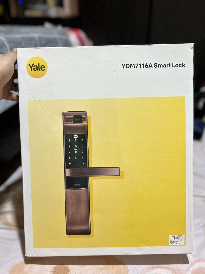 Yale-YDM7116A Smart Lock (Category: Locks, Doors & Gates) located in Mandaluyong City. Submitted by twovv (Listing ID 1451181360, Image 1). Description: 5-in-1 Access Smart Lock Comes in an elegant black color with a progressive fingerprint scanner as well as a sleek keypad touch panel If you have a door which opens on either side, the smart lock can be customized to serve different handing purpose. YDM7116A also has a pin button built into the d