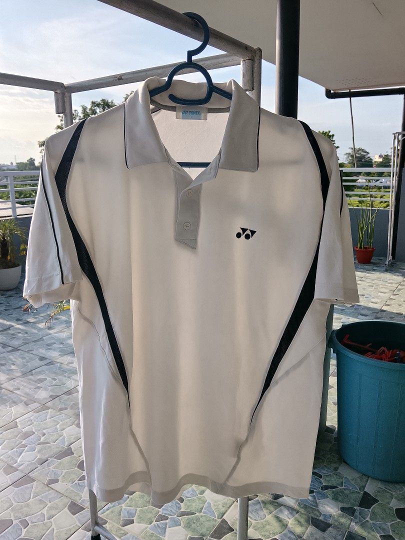 Yonex White Polo (Category: Activewear) located in Manila. Submitted by gentryclothing (Listing ID 1451240309, Image 2). Description: 22x26.5 No Issue Need wash Auth Yonex w hologram tag.