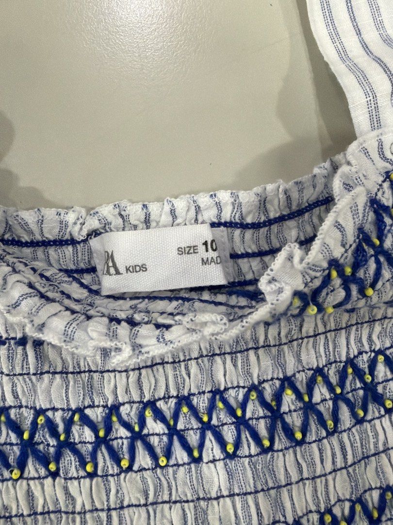 Zara top size 6 . Size 10 sold (Category: Babies & Kids Fashion) located in Quezon City. Submitted by chic_styleph (Listing ID 1451172920, Image 3). Description: .