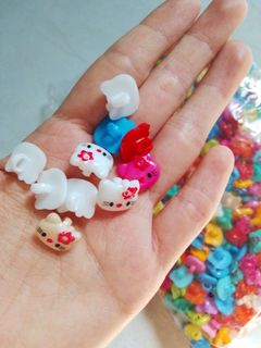 (Category: ) located in . Submitted by vintage_pearl_jewellery (Listing ID 1451402332, Image 1). Description: .