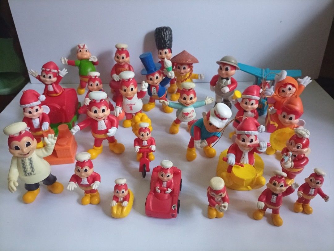 27pcs Jollibee Figures (instant collection) (Category: Figurines & Statues) located in Lipa City. Submitted by mark_collections (Listing ID 1451459566, Image 1). Description: 27pcs Jollibee Figures (instant collection) Mode of Payment: Gcash.