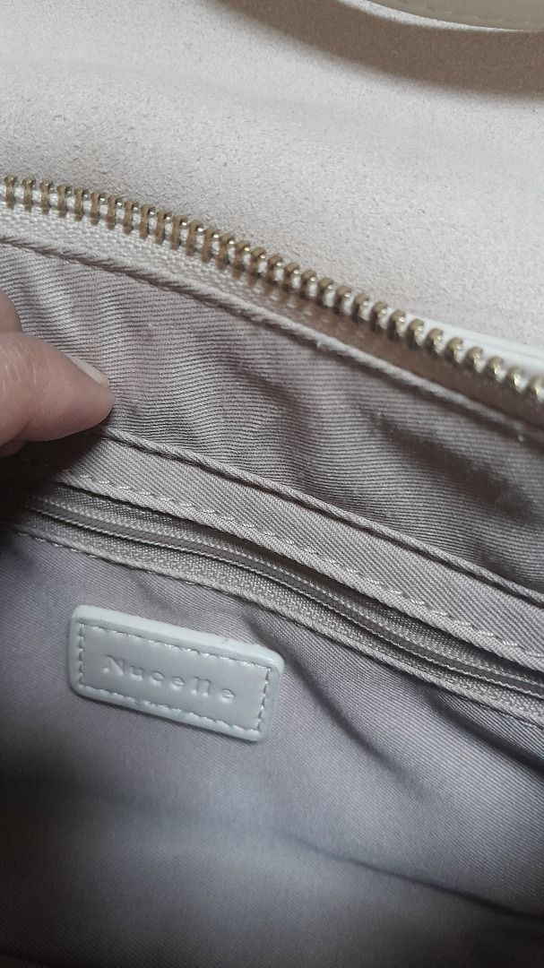 2way bag (Category: Luxury Bags & Wallets) located in Caloocan City. Submitted by anggeeee1001 (Listing ID 1451499371, Image 3). Description: These are all preloved but well loved. Still in good condition but please manage your expectations since its preloved. Thank you..