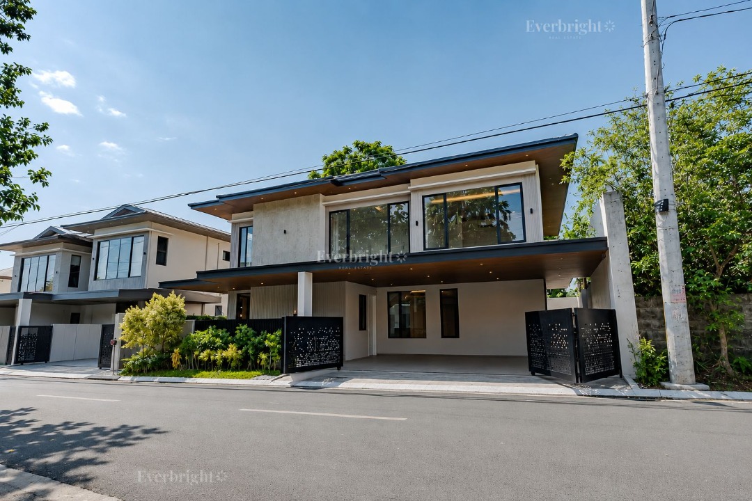 (Category: ) located in . Submitted by vsg.realestate (Listing ID 1451510273, Image 1). Description: .