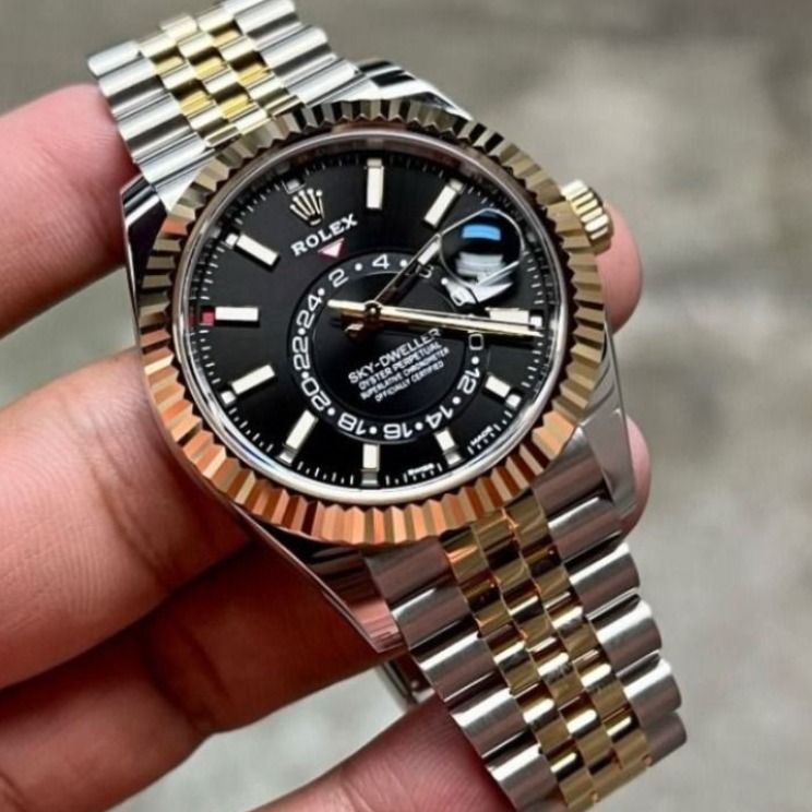 🚨 Want To Buy Rolex Sky-Dweller Black Dial Jubilee Bracelet 326934 |ANY DIAL|NEW OR USED|Full set / partial set / watch only|Local or overseas (Category: Men's Watches) located in Singapore. Submitted by 0000watchcollectsg (Listing ID 1451357807, Image 1). Description: 🚨 Want To Buy Rolex Sky-Dweller Black Dial Jubilee Bracelet 326934 |ANY DIAL|NEW OR USED|Full set / partial set / watch only|Local or overseas HIGH PRICE GUARANTEED | PRIVATE BUY