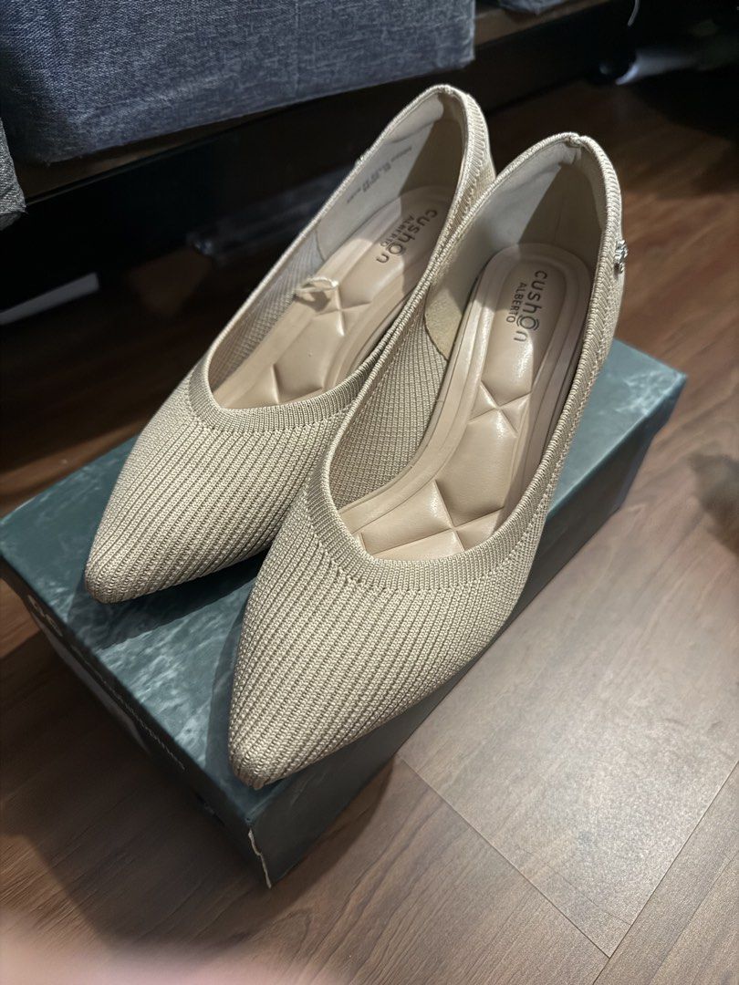 Alberto Block Heels (Category: Heels) located in Manila. Submitted by RyzelHachi (Listing ID 1451470147, Image 2). Description: - Beige knit heels from Alberto - Chic pointed toe design - Comfortable block heel for all-day wear - Flexible knit material for a perfect fit - Versatile: perfect for work or casual outings - Comes with original box -used once for baptism -still with dust bag and all -bought for 1699.