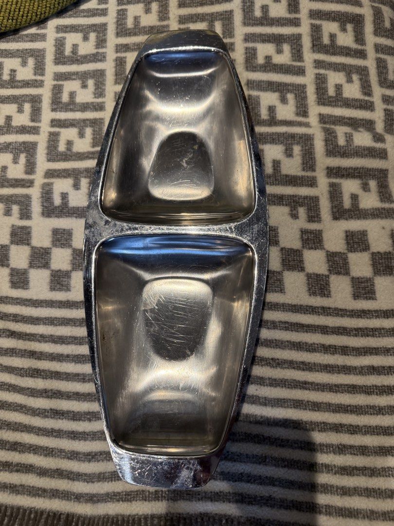 Alessi Tray (Category: Dinnerware & Cutlery) located in Pasig City. Submitted by fashion_alpha (Listing ID 1451403636, Image 2). Description: .