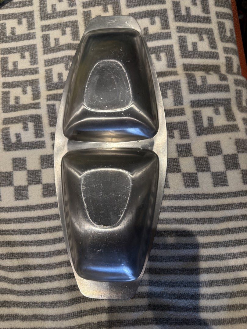 Alessi Tray (Category: Dinnerware & Cutlery) located in Pasig City. Submitted by fashion_alpha (Listing ID 1451403636, Image 3). Description: .