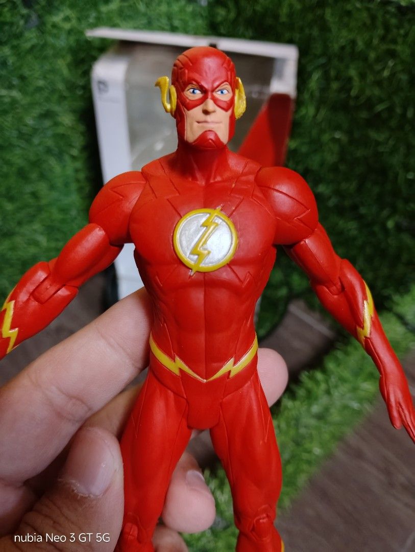 Authentic DC Comics New 52 The Flash Action Figure (Category: Figurines & Statues) located in Mabalacat. Submitted by babyjamil1919 (Listing ID 1451390011, Image 3). Description: Authentic back in box as is only.