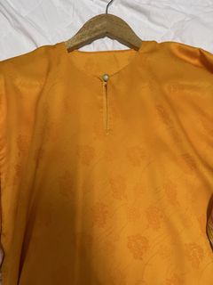 (Category: ) located in . Submitted by FA.CLOSET (Listing ID 1451500926, Image 1). Description: .
