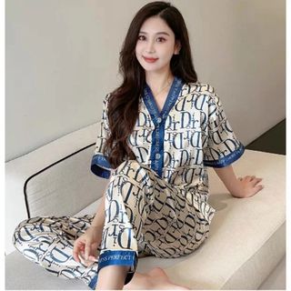 (Kategori: ) berada di . Dikirim oleh elvistore (ID iklan 1451448834, Gambar 1). Deskripsi: .
