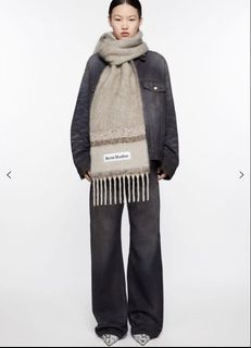(Category: ) located in . Submitted by shopsummerlook (Listing ID 1451433890, Image 1). Description: .