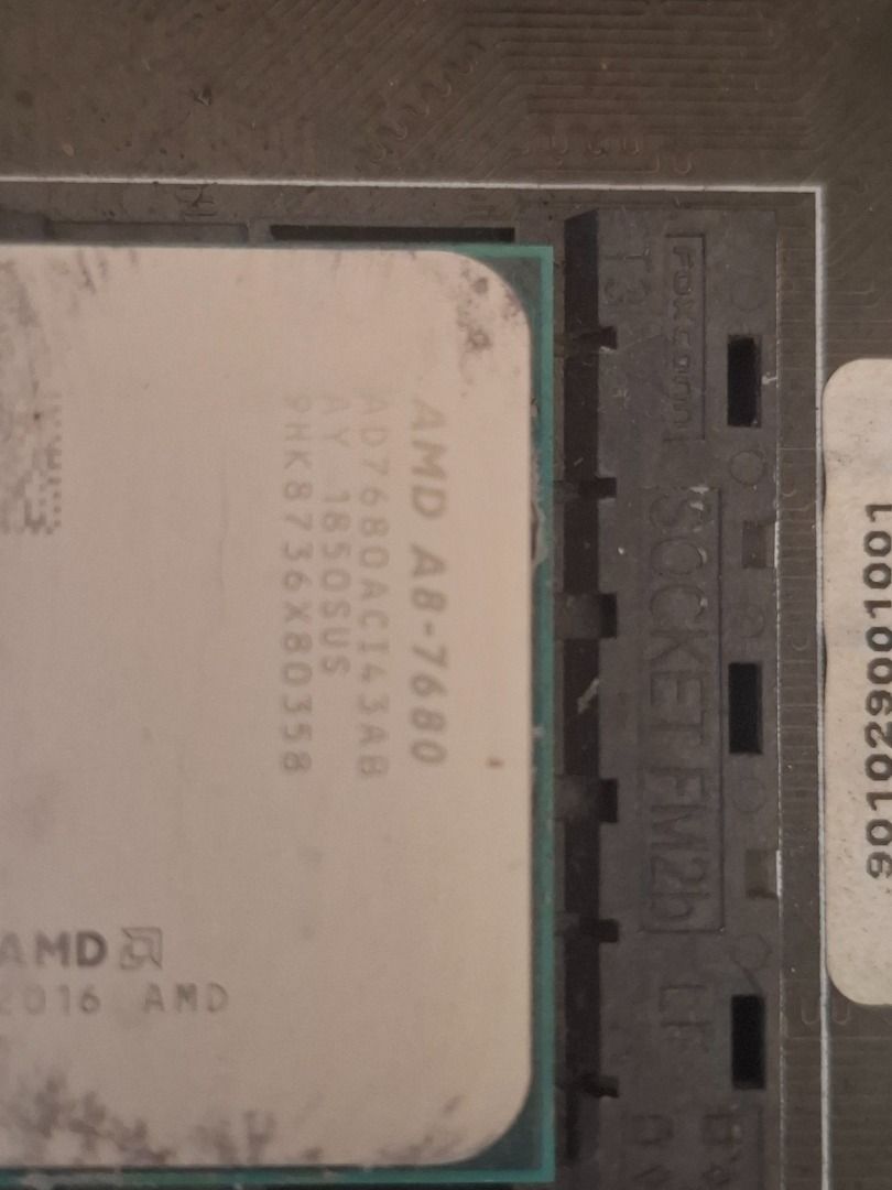 Bundle A8 7680 with board (Category: Computer Parts) located in Caloocan City. Submitted by jatrix (Listing ID 1451402754, Image 2). Description: Working po yan, bundle na with hsf na din. Wala lang backplate naiwan sa case naitapon na. Pm na lang mga boss.