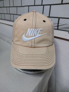 (Category: ) located in . Submitted by ek_thriftstore90 (Listing ID 1451491670, Image 1). Description: .