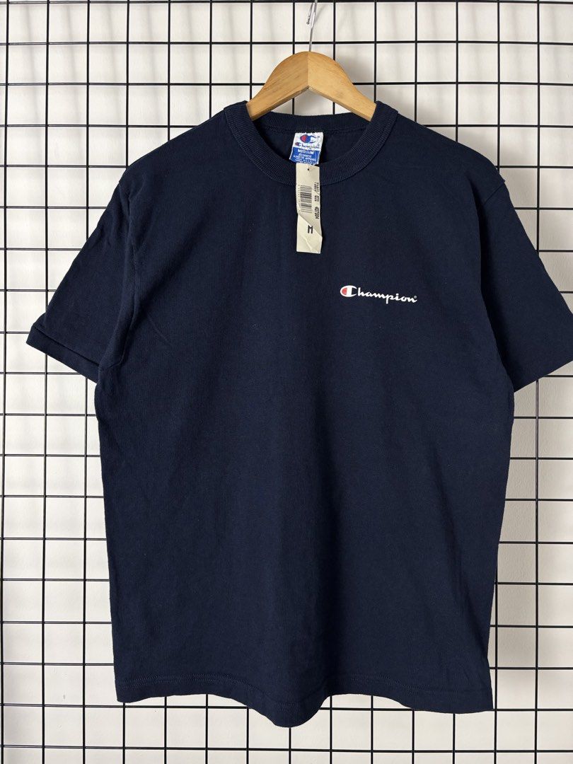 champion tshirt (Category: Tshirts & Polo Shirts) located in Padang Serai. Submitted by paktamkacamata (Listing ID 1451362115, Image 1). Description: Warna - navy blue Condition - GOOD USED ‼️ saiz - M pit-21 inch length-27 inch SEBELUM MEMBELI BOLE TENGOK GAMBAR DI ATAS SEBARANG PERTANYAAN BOLEH PM ITEM BUNDLE LIKE NEW ‼️.