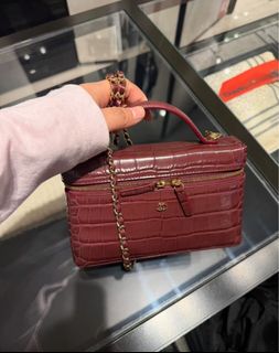 （分類：）位於 。 由 yinluxury 提交（商品編號 1451386350，圖片 1）。簡介： 。