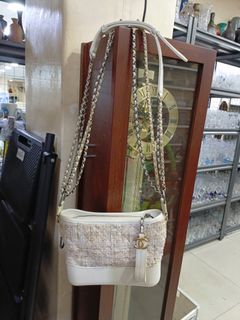 (Category: ) located in . Submitted by luxtrend.ph (Listing ID 1451383994, Image 1). Description: .