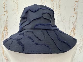 （分類：）位於 。 由 wicked_wearhouse 提交（商品編號 1451415481，圖片 1）。簡介： 。