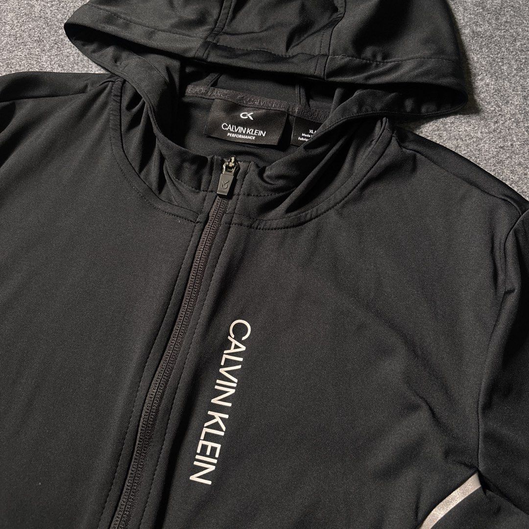 CK Active Jacket (Category: Activewear) located in Cebu City. Submitted by suota_co_23 (Listing ID 1451452208, Image 2). Description: Ck Hoodie Active Jacket XL L 25.5 W20.5.