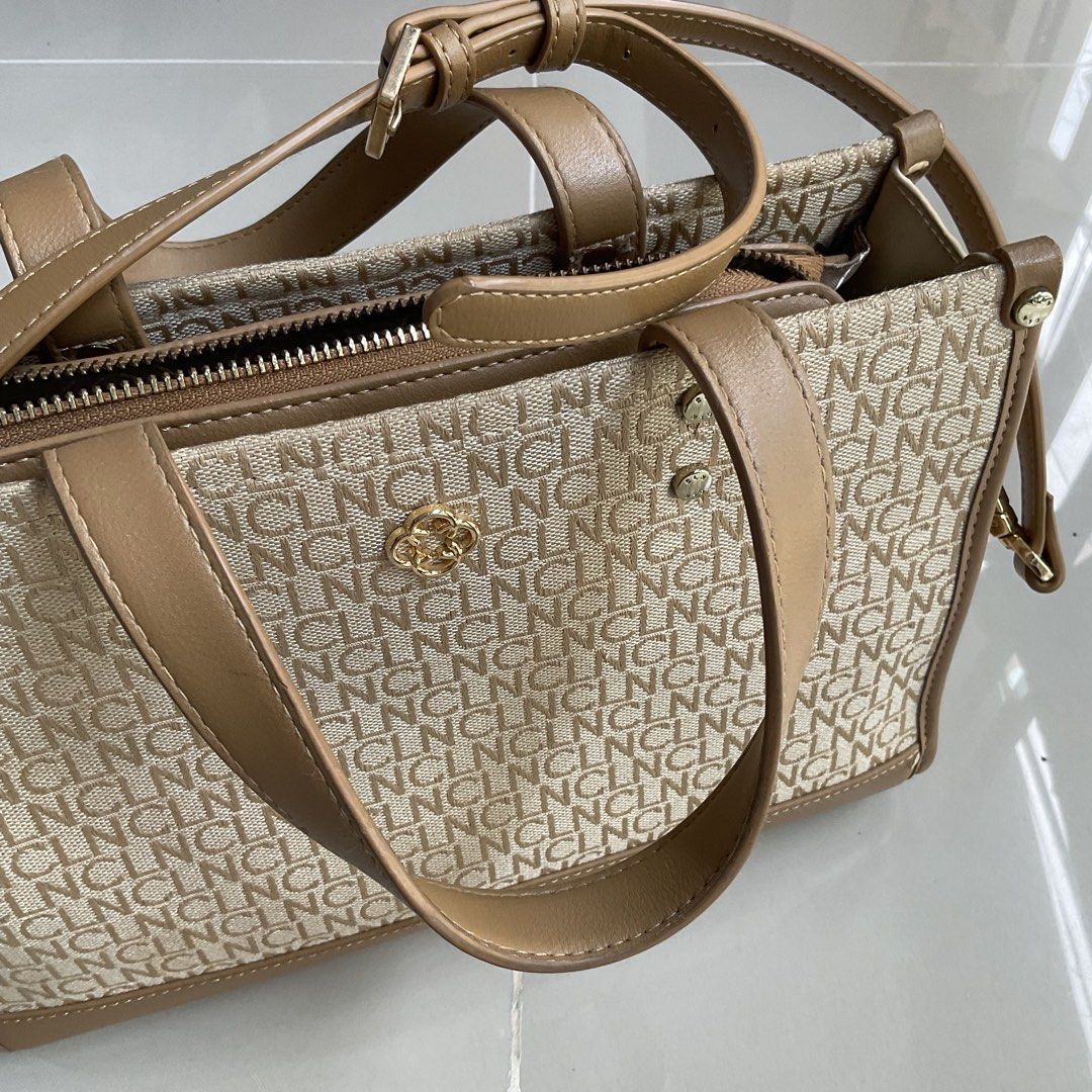 CLN Calixta Handbag in Beige (Category: Purses & Pouches) located in Valenzuela. Submitted by heroeia (Listing ID 1451454323, Image 3). Description: 👜 og price 2,499 USED ONCE !!! bag onlyyy no paper & dust bag .