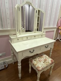 (Category: ) located in . Submitted by estellahudson (Listing ID 1451469542, Image 1). Description: .