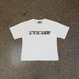 (Category: ) located in . Submitted by moneygarments (Listing ID 1451467572, Image 1). Description: .