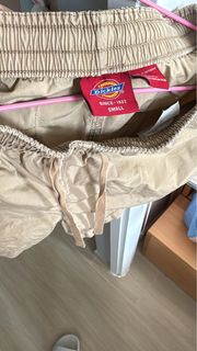 （分類：）位於 。 由 momooooc 提交（商品編號 1451388911，圖片 1）。簡介： 。