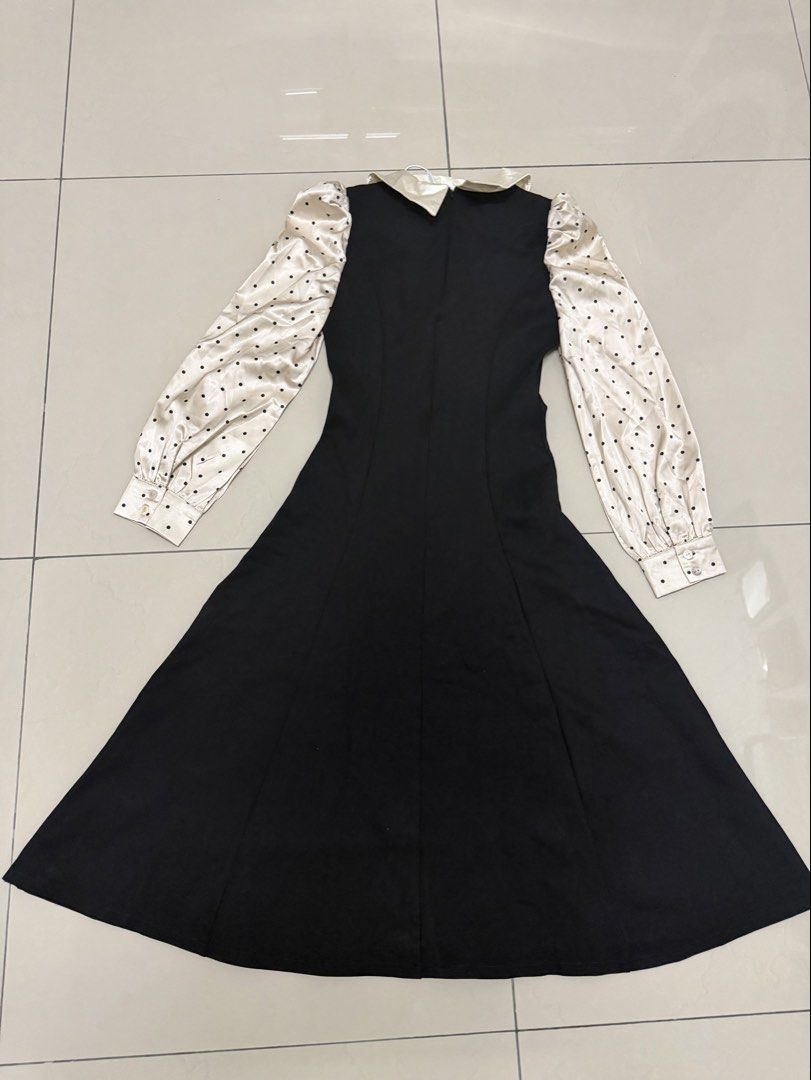 Dress (Category: Dresses) located in Bukit Mertajam. Submitted by ki_ho0n (Listing ID 1451430639, Image 3). Description: .