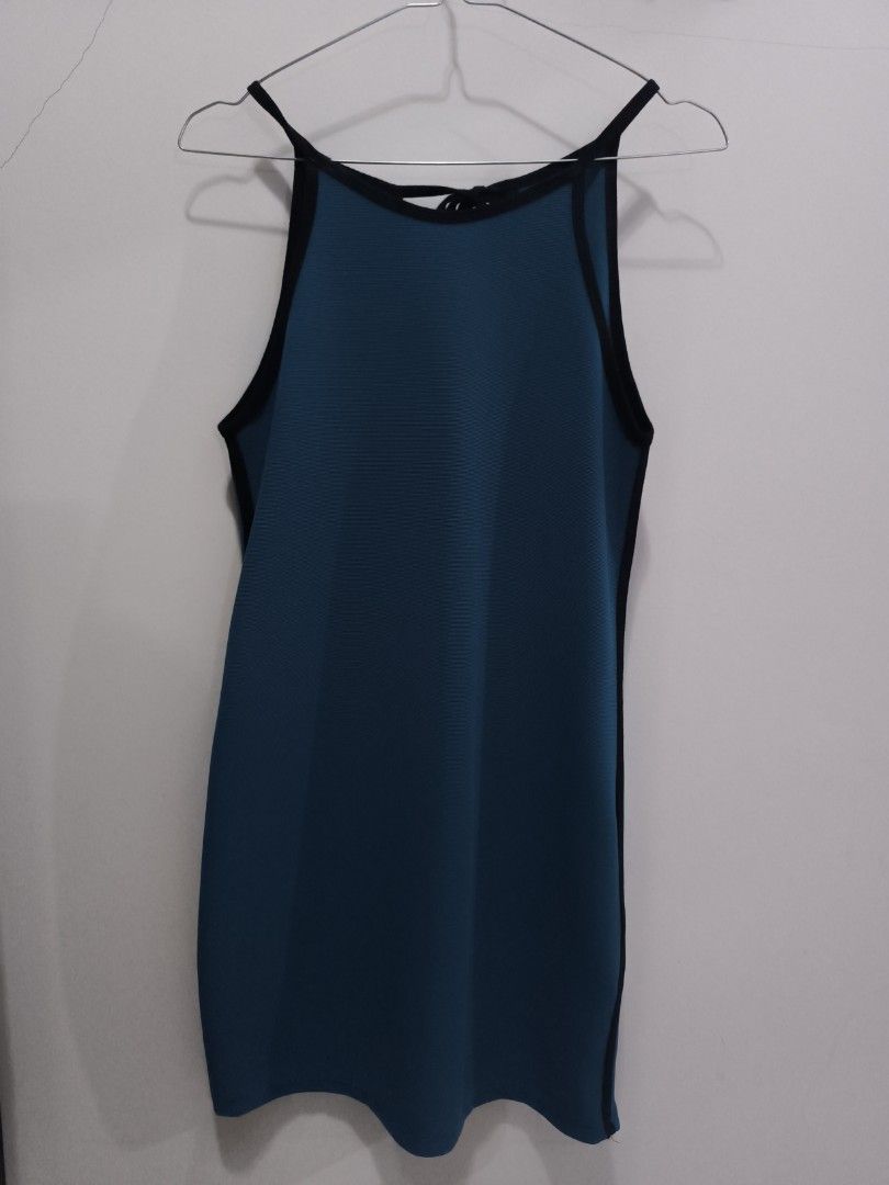 Dress Pantai (Kategori: Gaun & Rok) berada di Jakarta Utara. Dikirim oleh preloved_shero (ID iklan 1451459031, Gambar 1). Deskripsi: no brand. free size. ld 78cm. panjang 75cm. no defect..