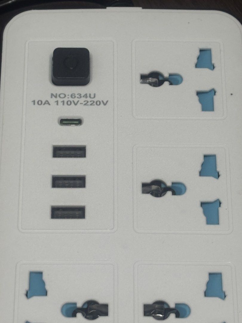 Electrical socket extension (Category: Electrical, Adaptors & Sockets) located in Singapore. Submitted by andychen (Listing ID 1451378002, Image 2). Description: .