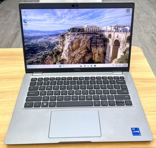 (Category: ) located in . Submitted by alfalaptops (Listing ID 1451439568, Image 1). Description: .