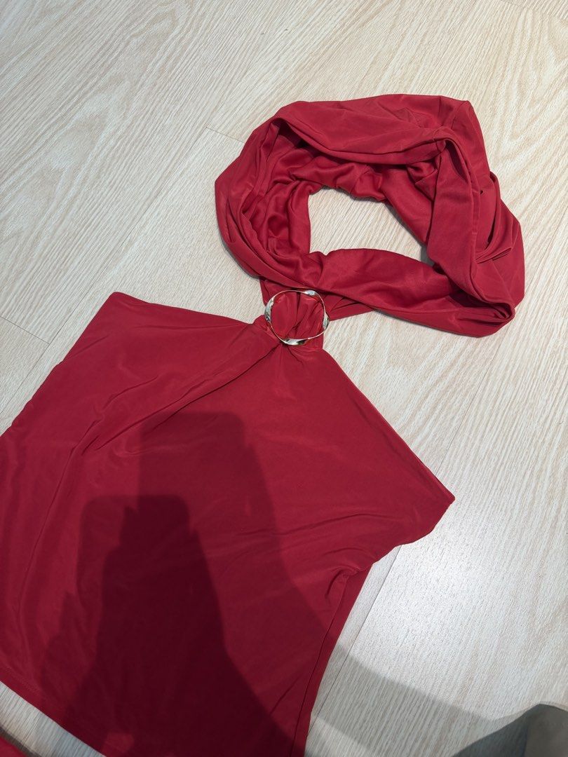 Fashion Nova Red Coordinates (Category: Sets or Coordinates) located in Manila. Submitted by shopelainevillapando (Listing ID 1451365721, Image 2). Description: .