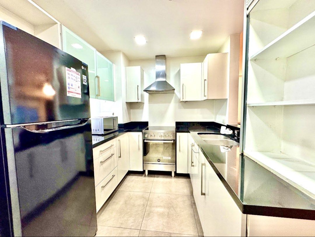 FOR LEASE 2BR in One Serendra Bgc (Category: Apartments & Condos) located in Manila. Submitted by bon.eric (Listing ID 1451465880, Image 3). Description: FOR LEASE 📍One Serendra Bgc ✔️ Jasmine Tower ✔️ 2 Bedrooms ✔️ 123 sq.m ✔️ Furnished ✔️ Facing Jasmine Pool ✔️ 1 Parking ✔️ Lower Floor ✅Price: ₱160k/month.