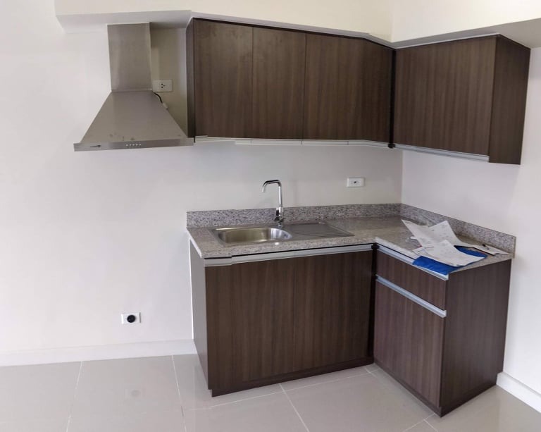 (Category: ) located in . Submitted by Broker5608 (Listing ID 1380948329, Image 1). Description: .