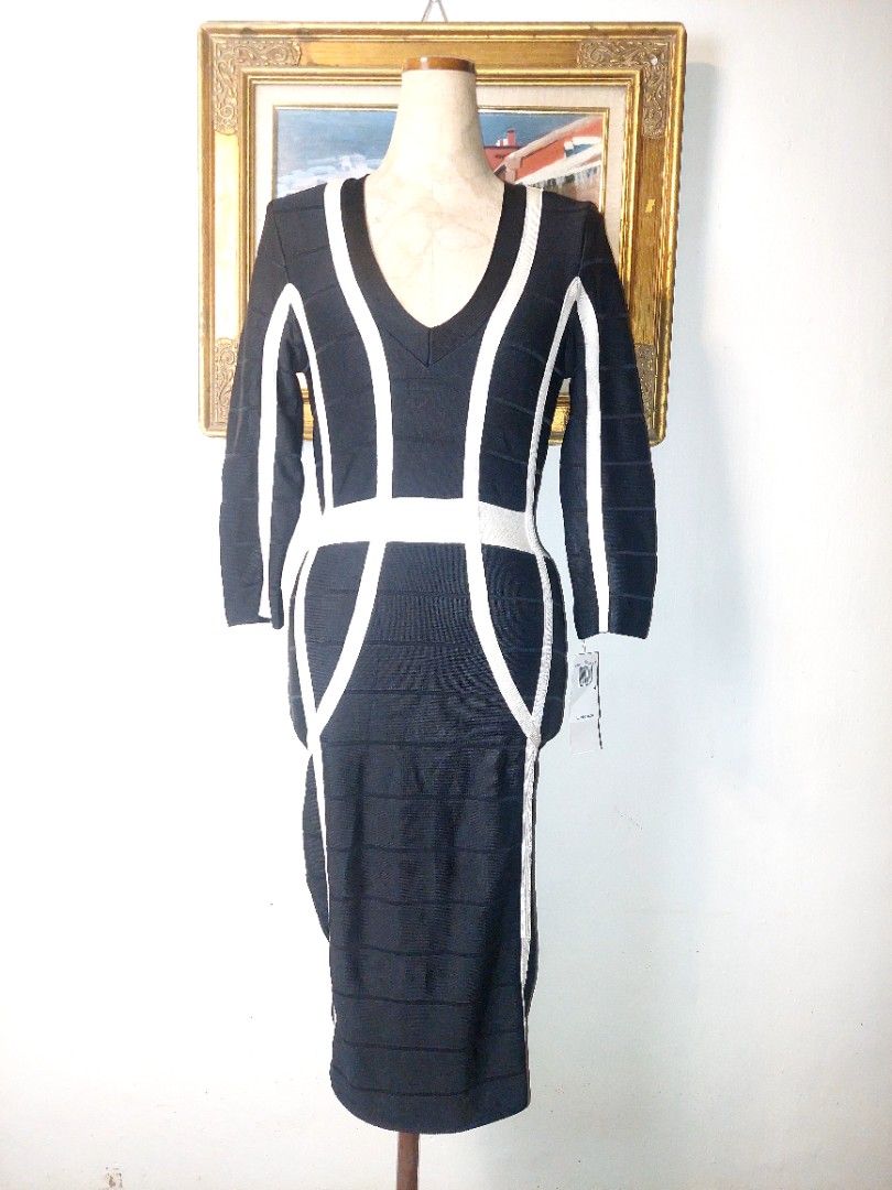 French connection bondage dress (Category: Dresses) located in Santa Rosa. Submitted by roycerocus (Listing ID 1451466865, Image 1). Description: brand new with hangtags sizr 4 us full back zip bodycon dress.