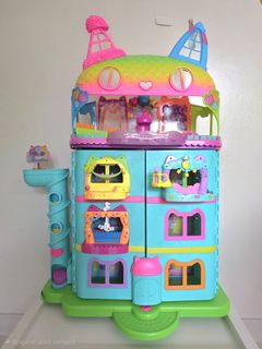 (Category: ) located in . Submitted by vonzyeo (Listing ID 1451336904, Image 1). Description: .